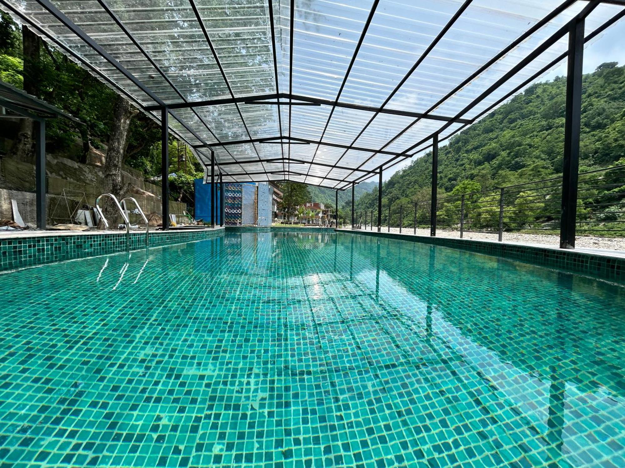 Dls Divine River Resort And Spa, Rishīkesh Exterior foto