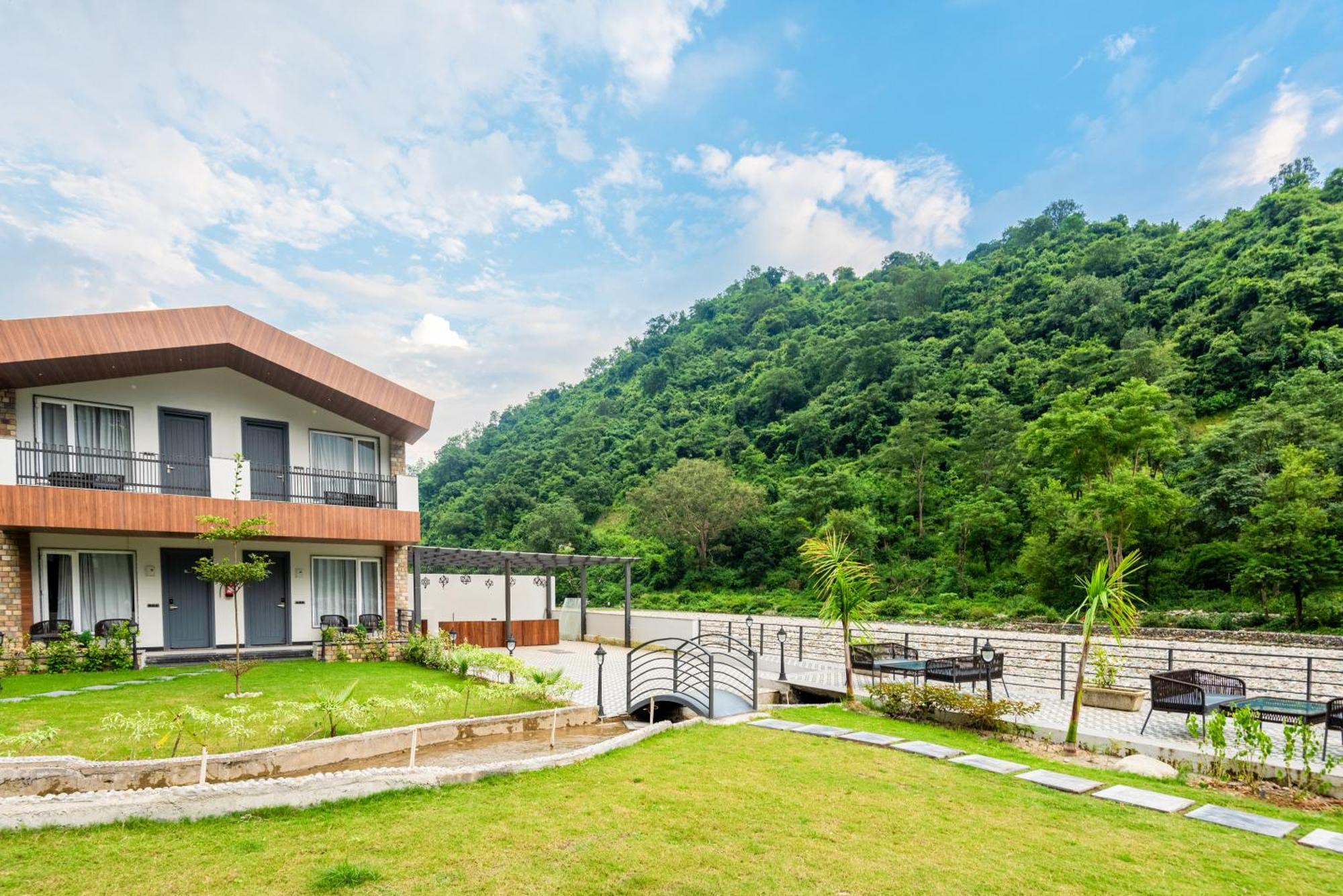 Dls Divine River Resort And Spa, Rishīkesh Exterior foto